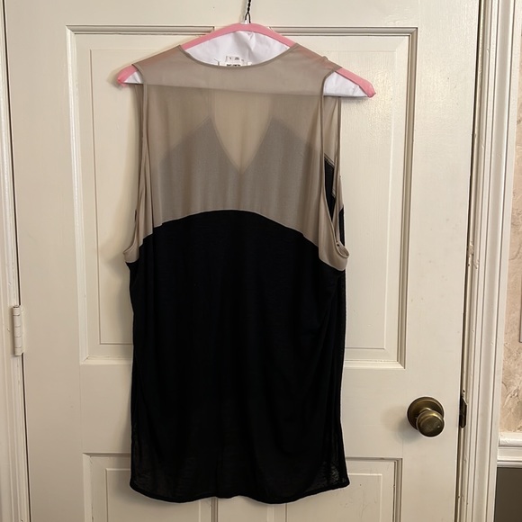 Helmut  Lang V Neck Sleeveless Top size Large - Picture 2 of 12